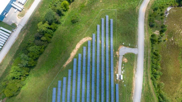 Harnessing Clean Energy: How Solar Generators Are Shaping the Future of Power Solutions