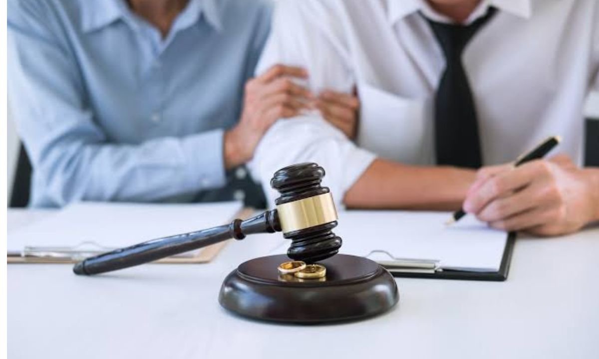 Before You File: Volusia County, Florida Divorce Planning Checklist for Finances, Documents, and Parenting